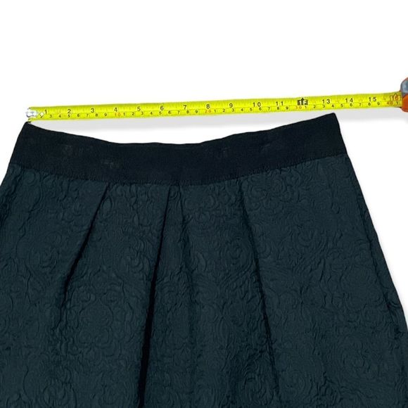 Aritzia Wilfred skirt size 10 - Picture 5 of 10